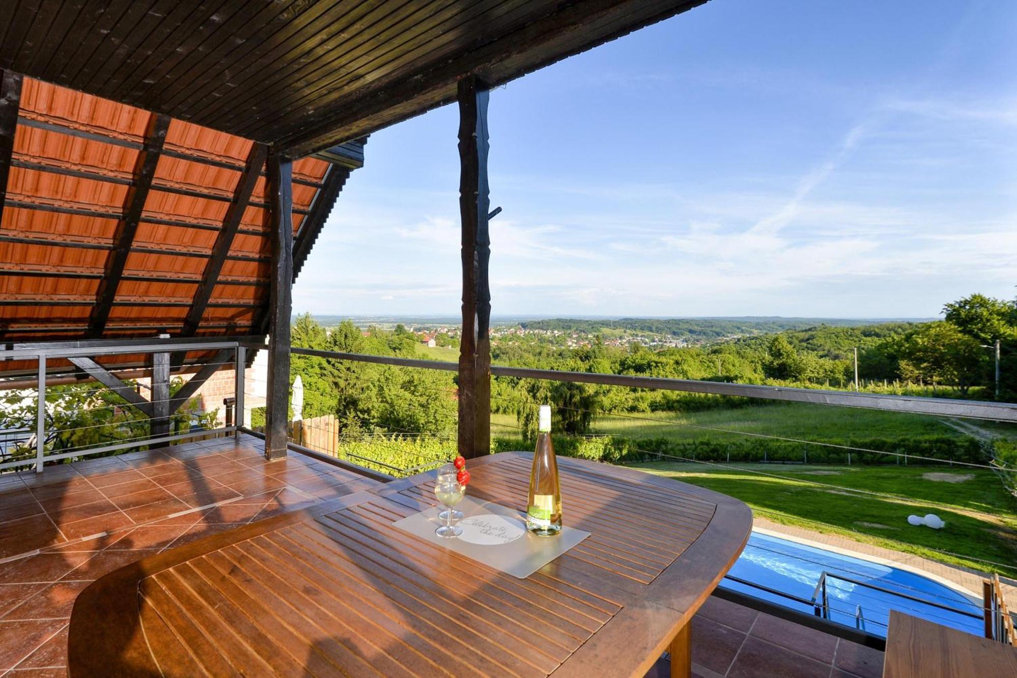 Jura'S Wellness House - Happy Rentals Biskupec Zelinski エクステリア 写真