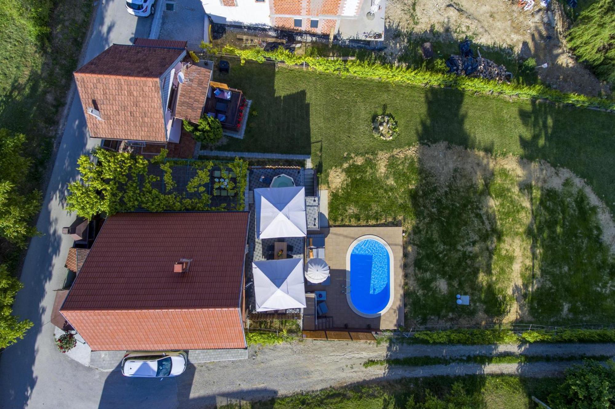 Jura'S Wellness House - Happy Rentals Biskupec Zelinski エクステリア 写真